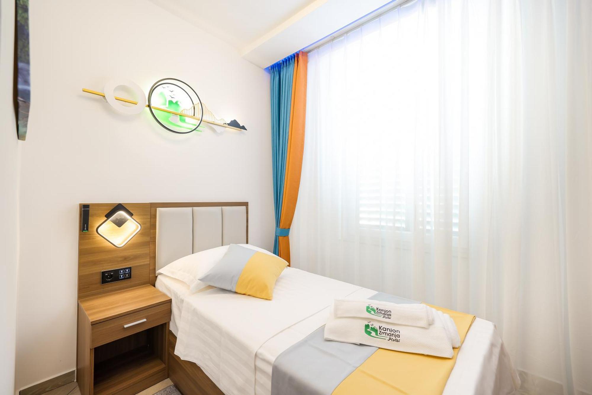Hotel Kanjon Zrmanje Obrovac Buitenkant foto