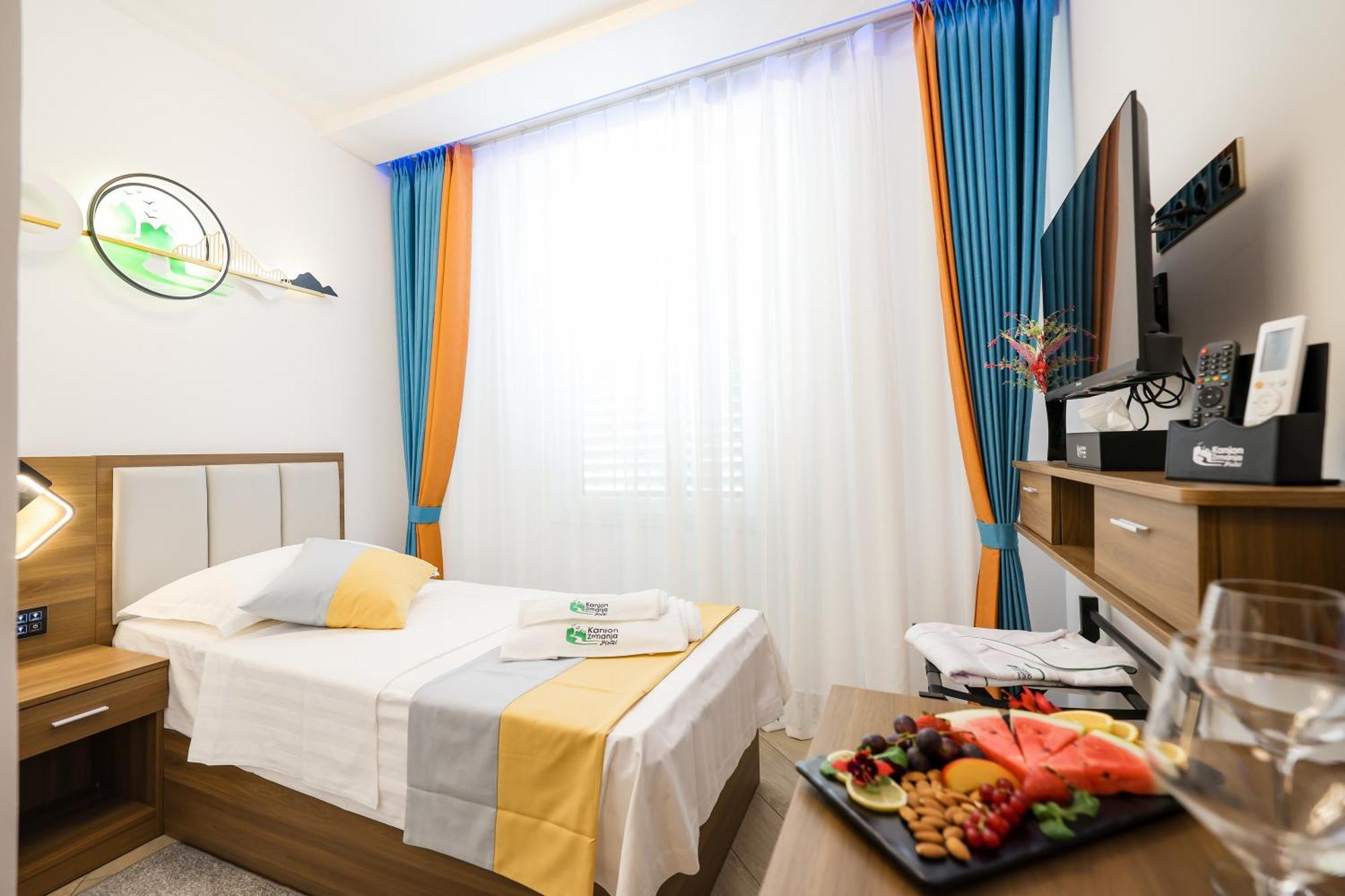 Hotel Kanjon Zrmanje Obrovac Buitenkant foto