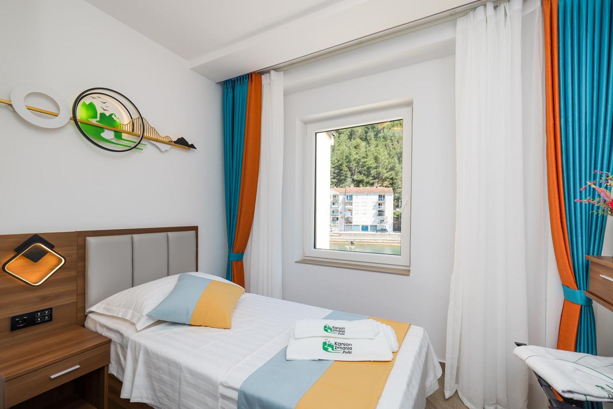 Hotel Kanjon Zrmanje Obrovac Buitenkant foto