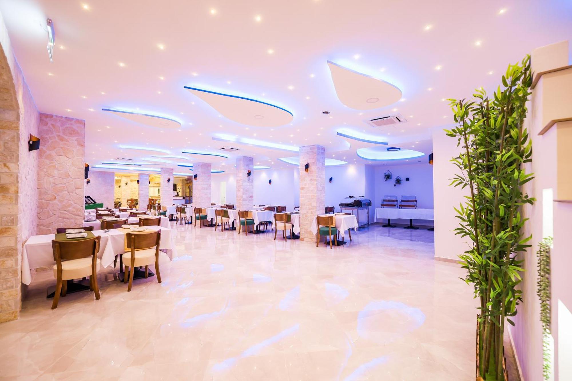 Hotel Kanjon Zrmanje Obrovac Buitenkant foto