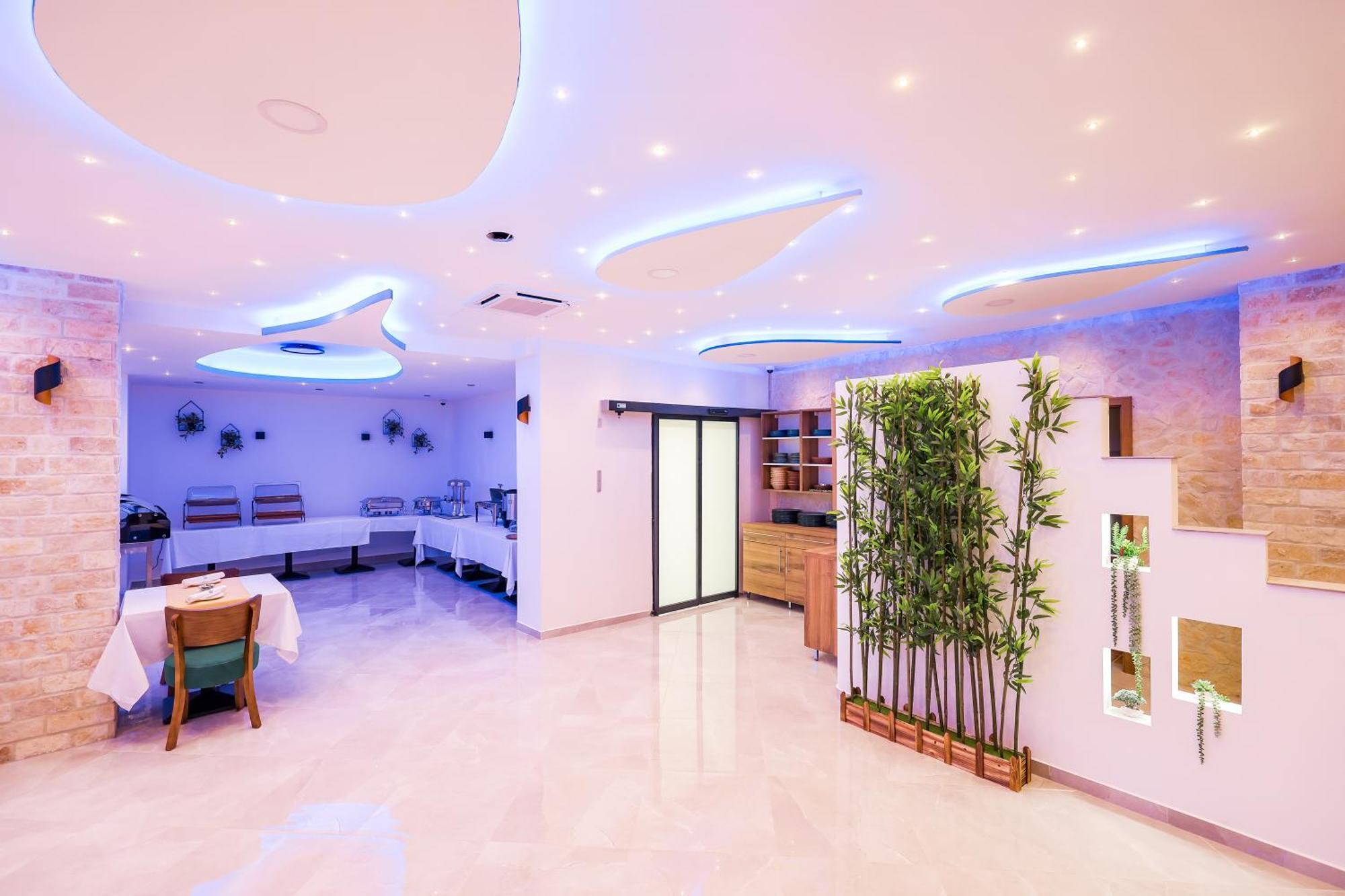 Hotel Kanjon Zrmanje Obrovac Buitenkant foto