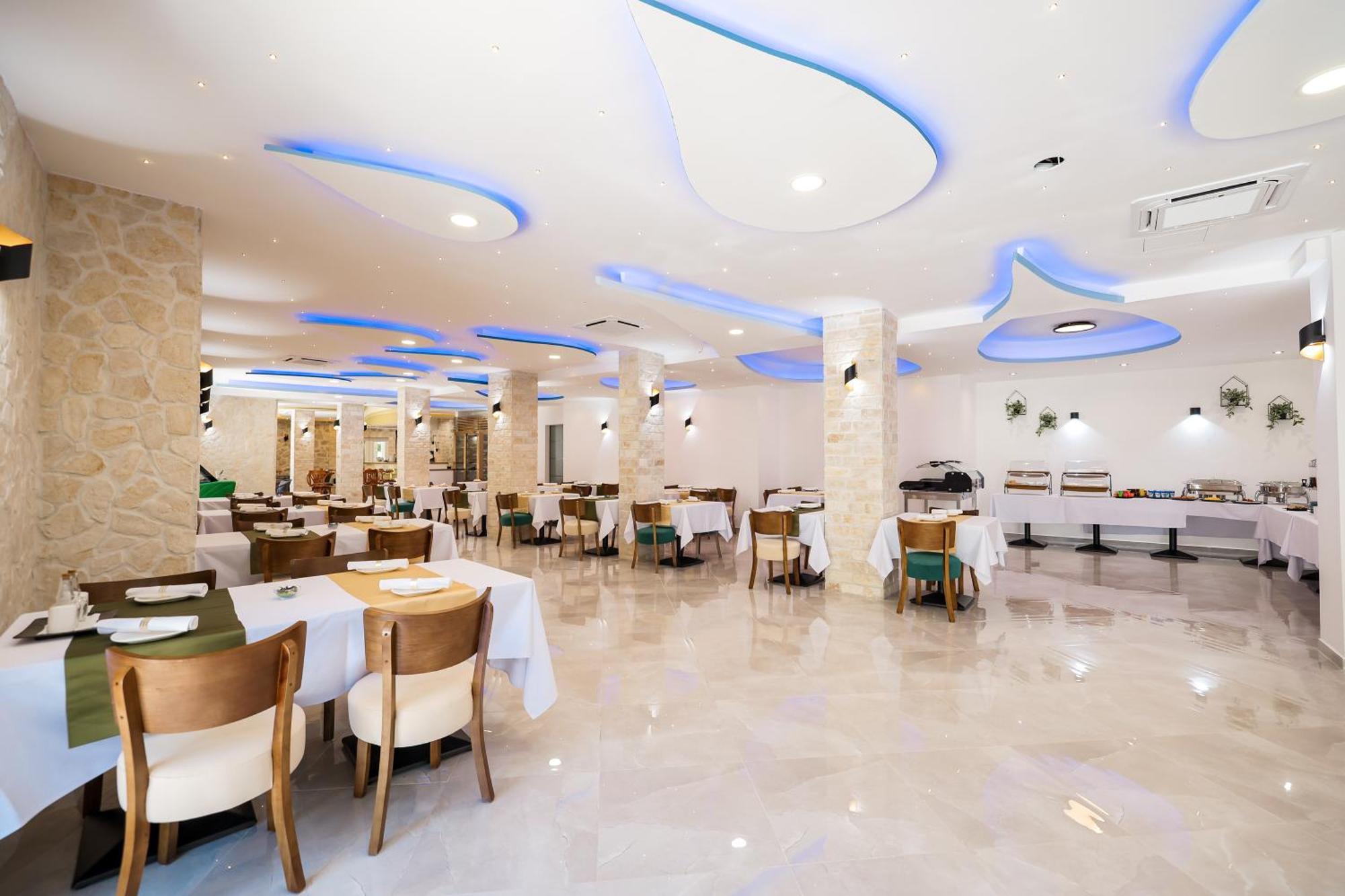 Hotel Kanjon Zrmanje Obrovac Buitenkant foto