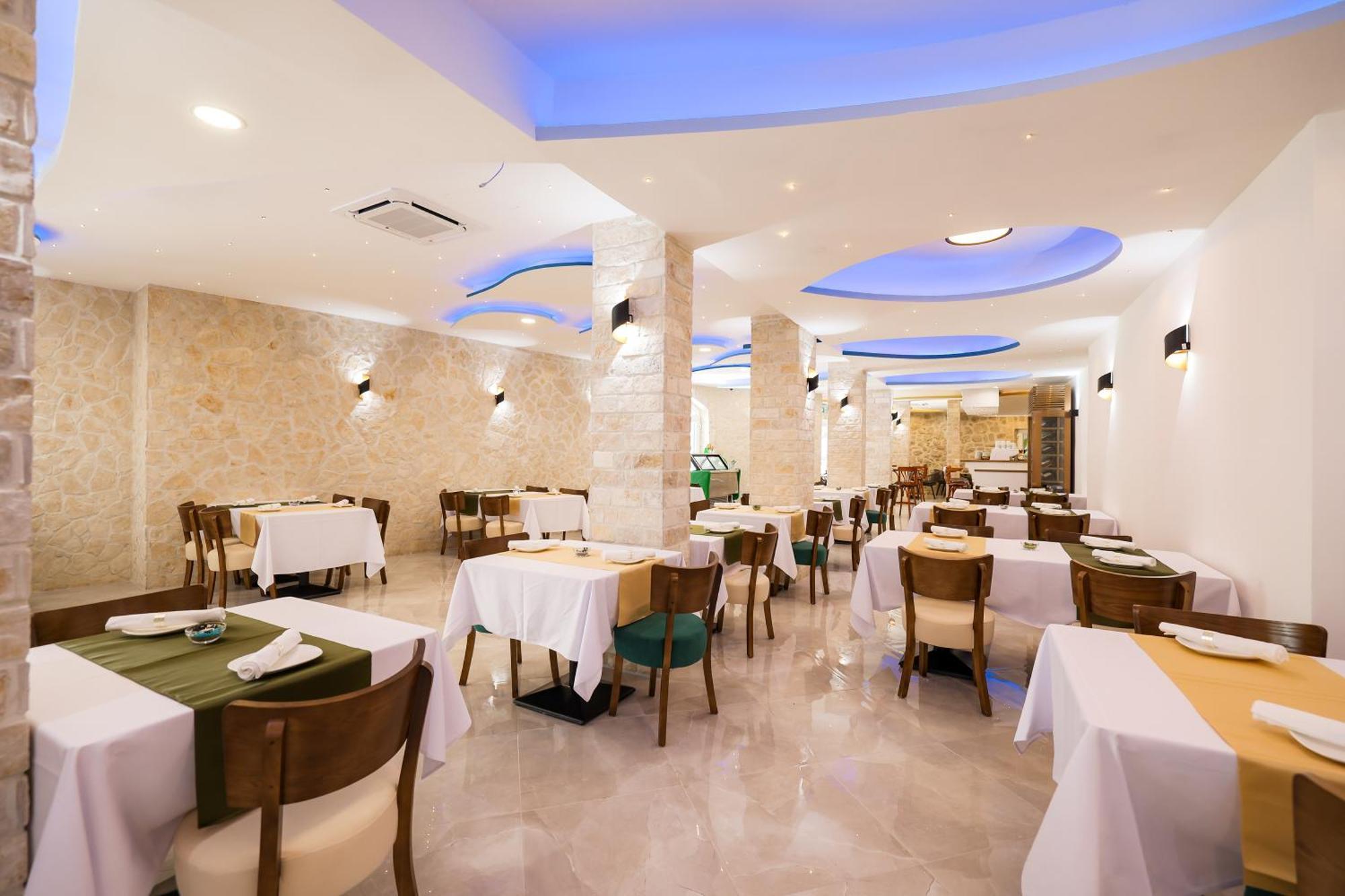 Hotel Kanjon Zrmanje Obrovac Buitenkant foto