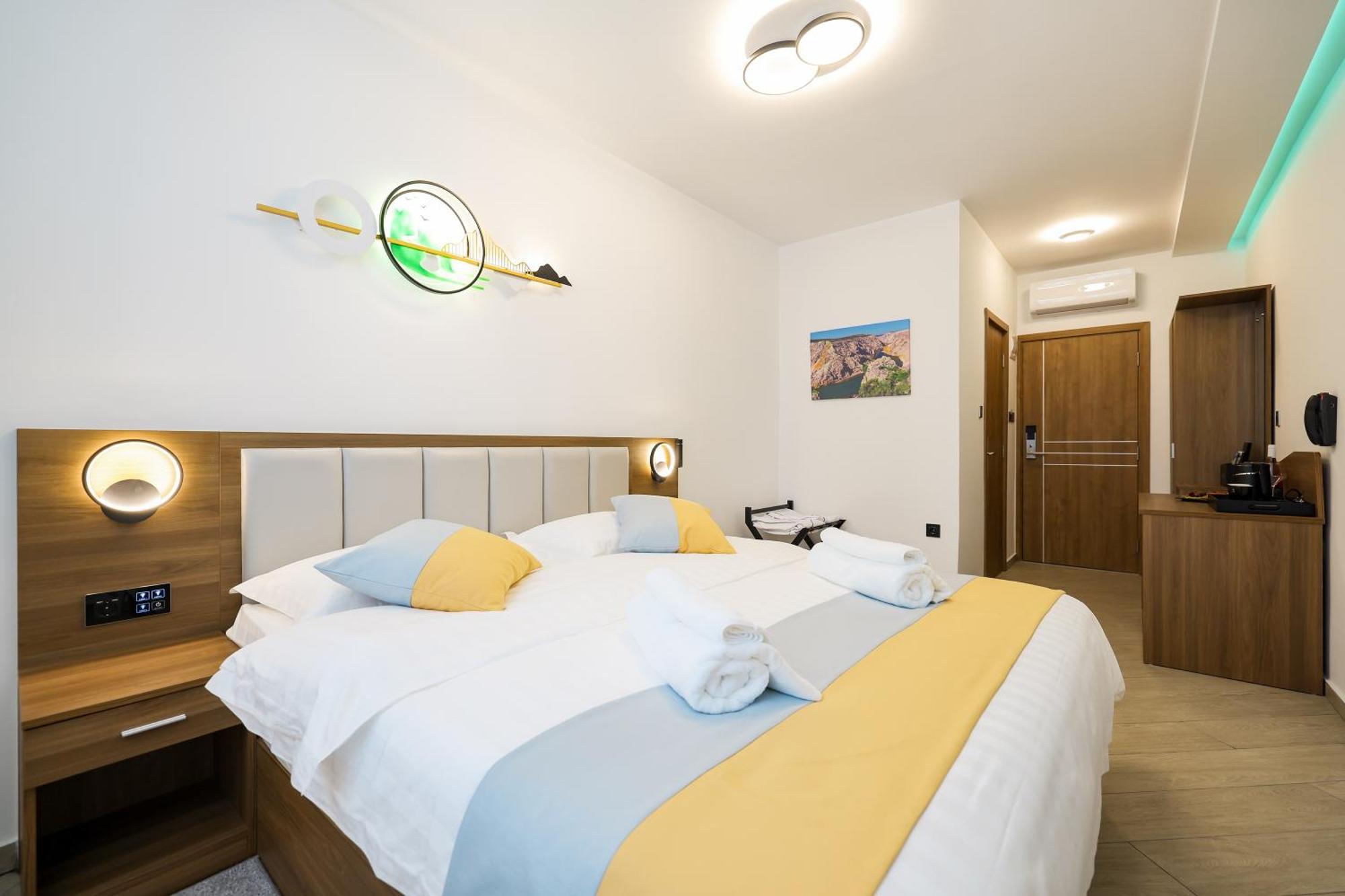 Hotel Kanjon Zrmanje Obrovac Buitenkant foto