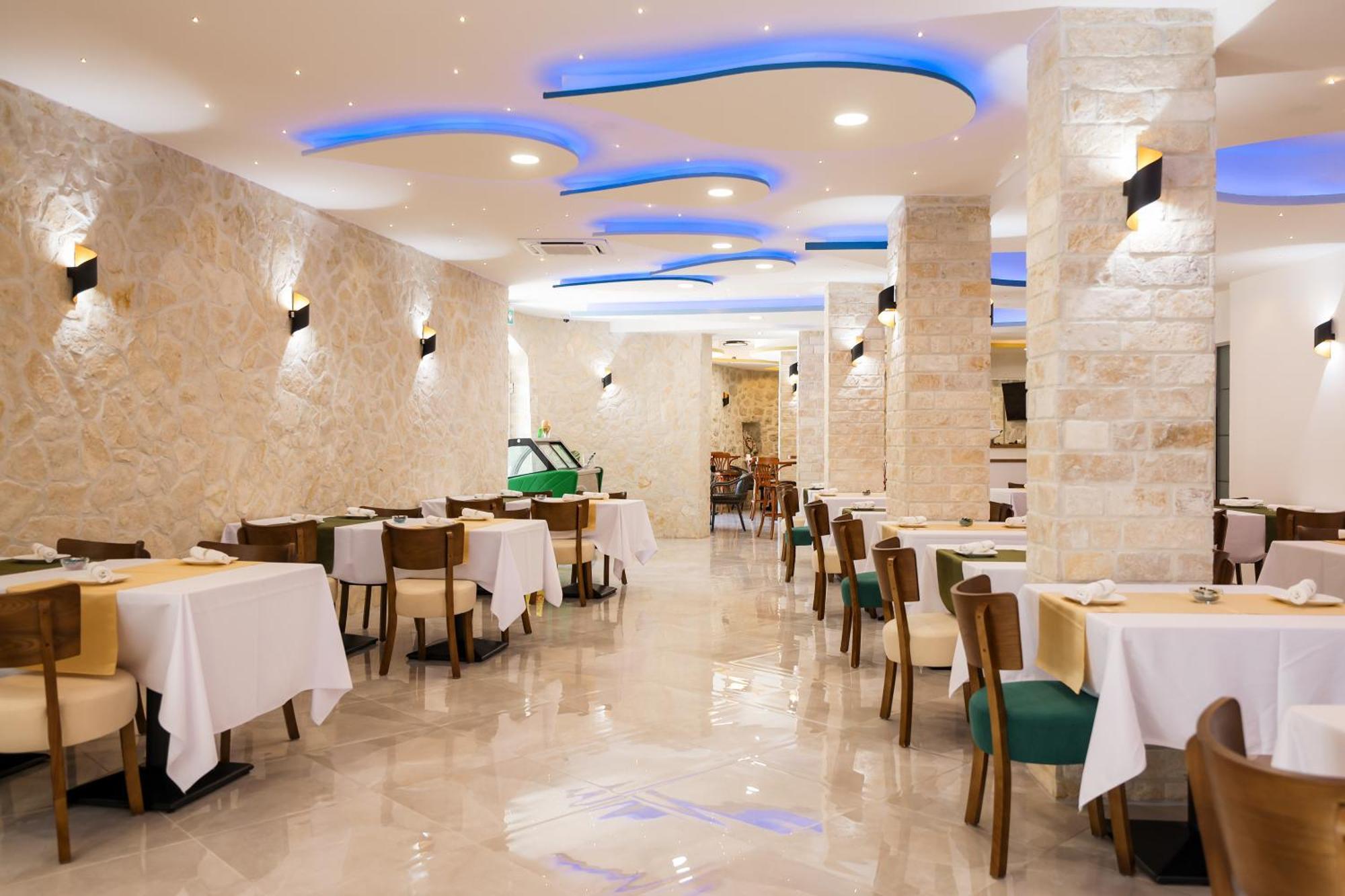 Hotel Kanjon Zrmanje Obrovac Buitenkant foto