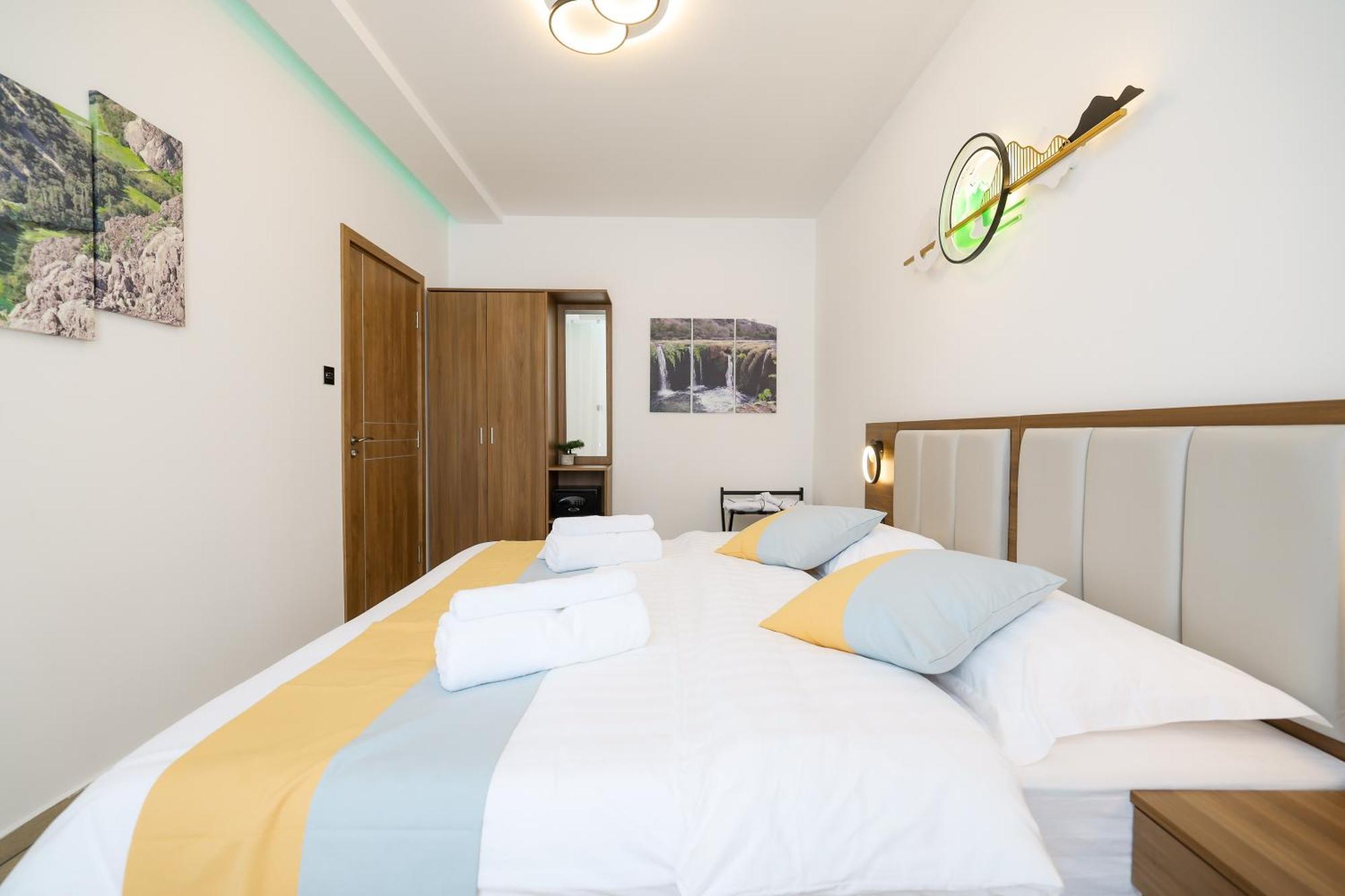 Hotel Kanjon Zrmanje Obrovac Buitenkant foto