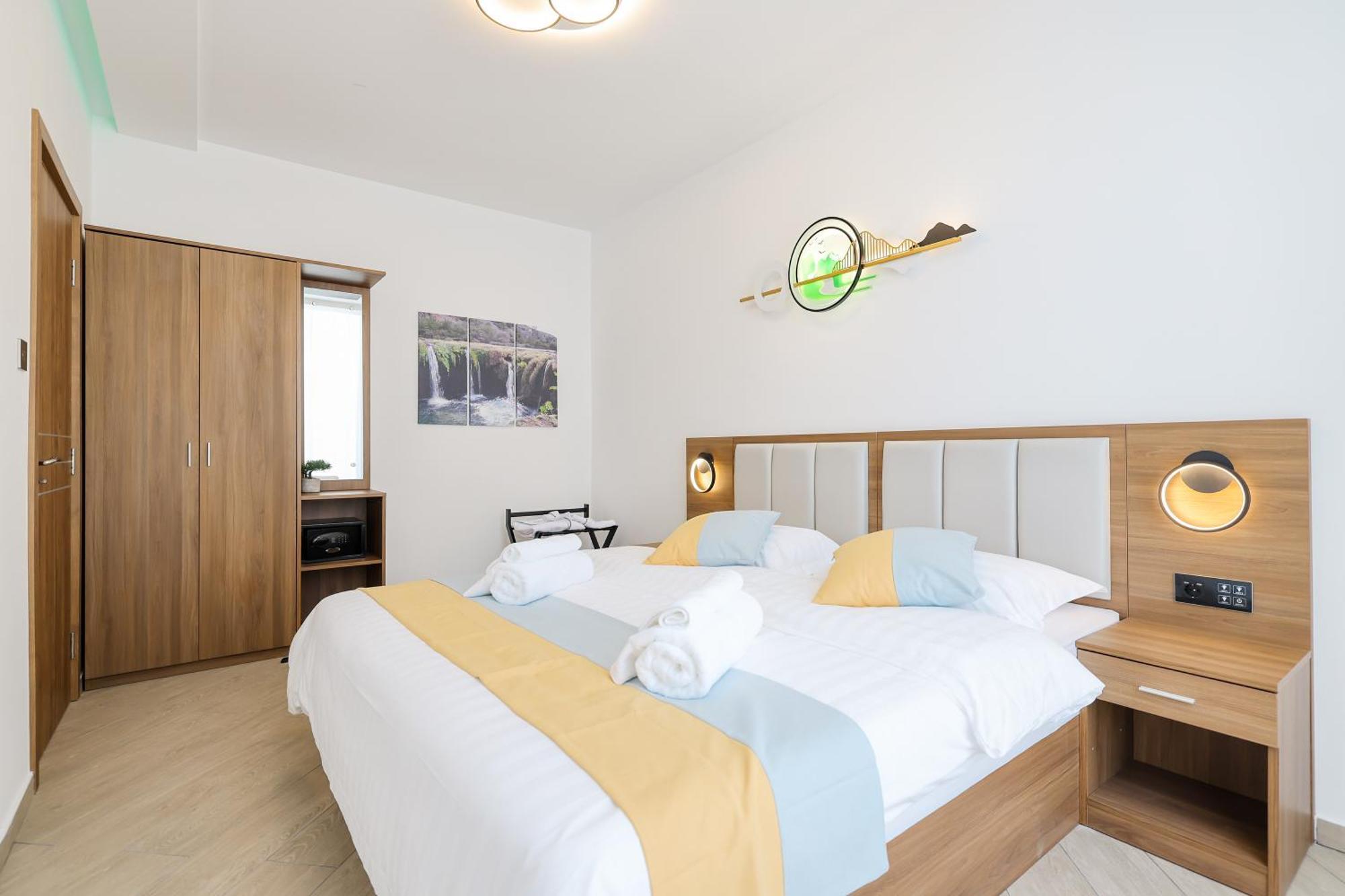 Hotel Kanjon Zrmanje Obrovac Buitenkant foto