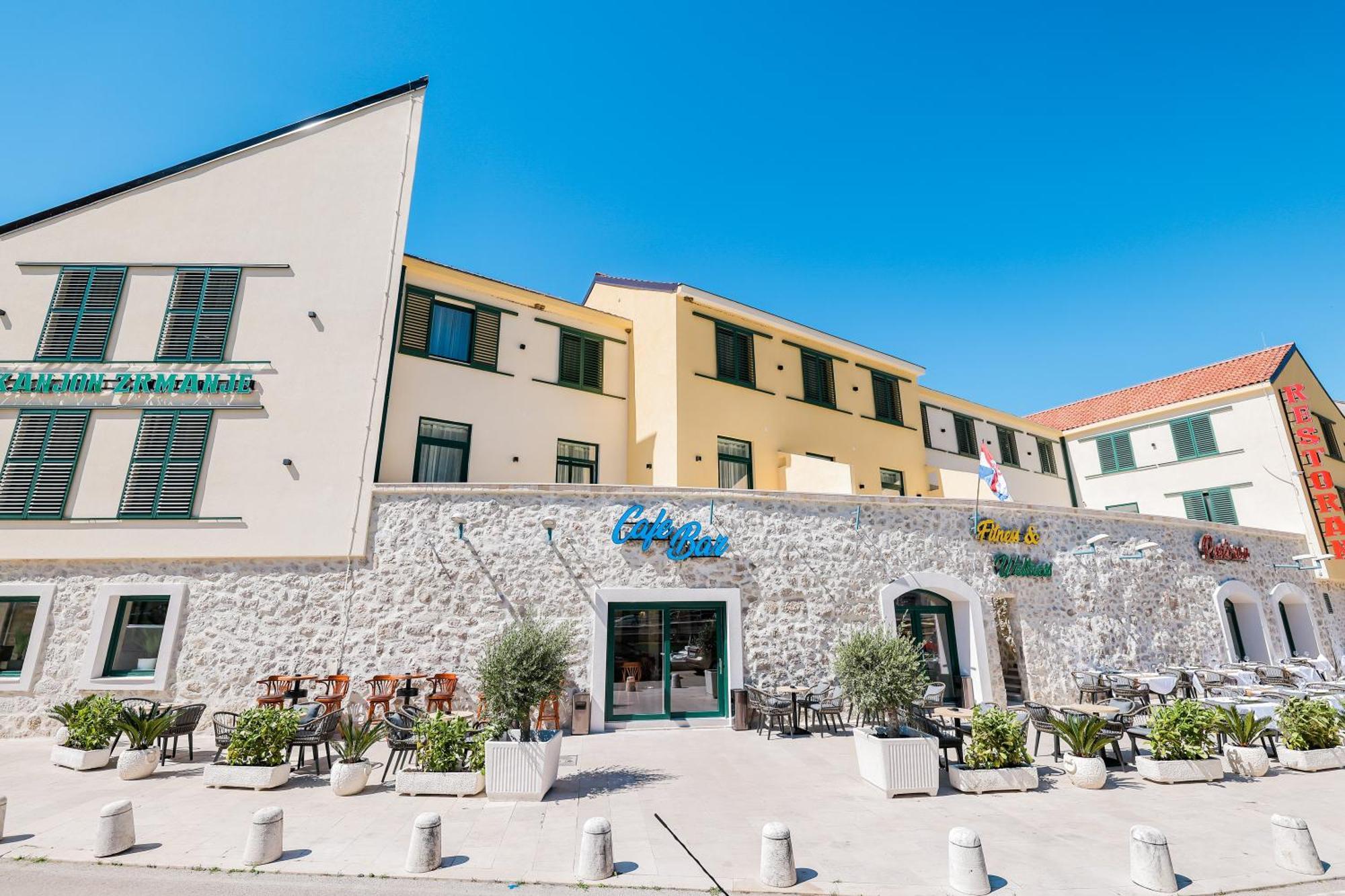 Hotel Kanjon Zrmanje Obrovac Buitenkant foto