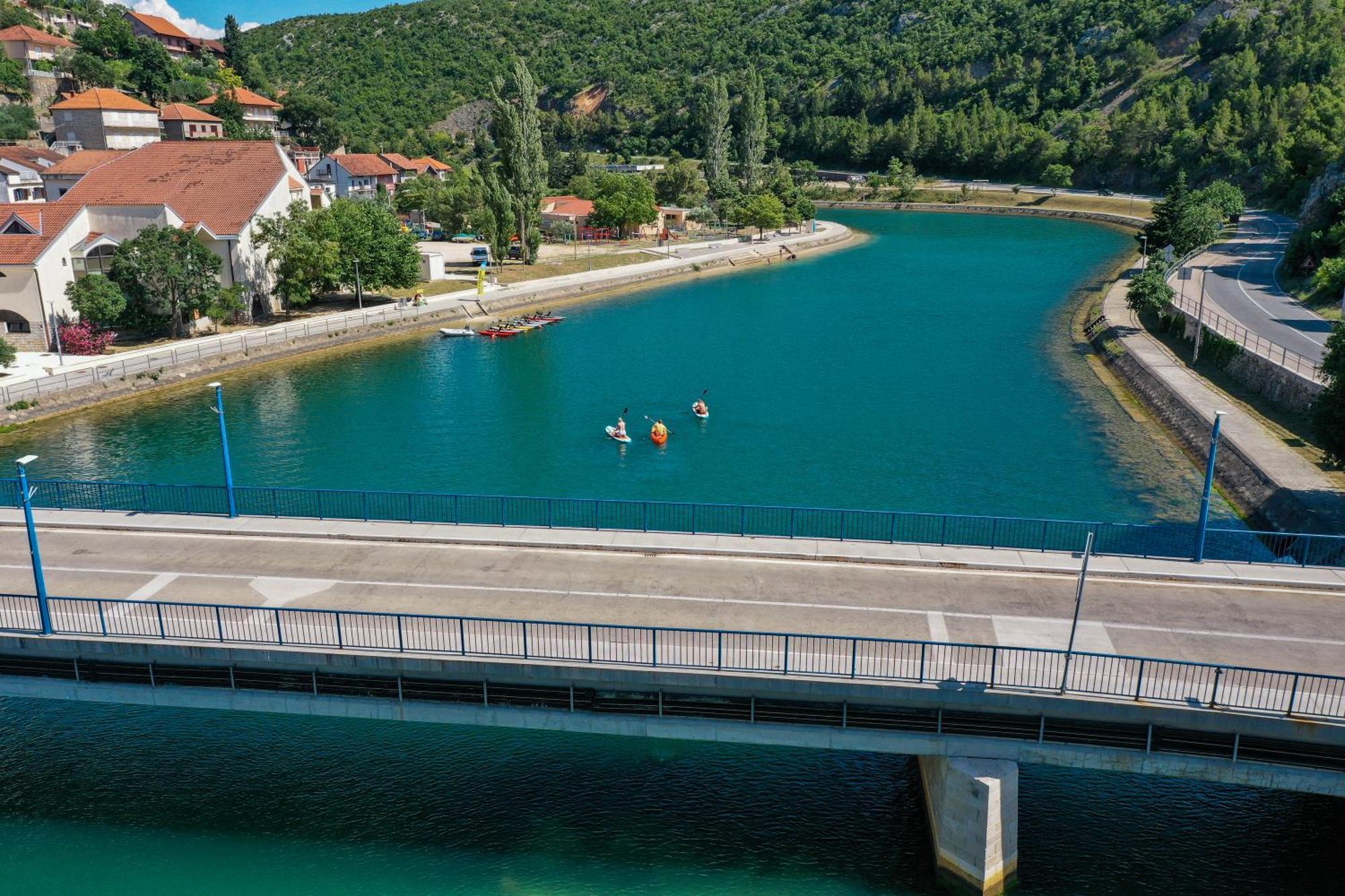 Hotel Kanjon Zrmanje Obrovac Buitenkant foto